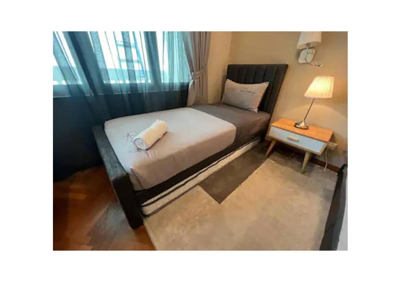 Tree Premier Suite Strait Quay Luxury Marina Suite Tanjung Tokong Экстерьер фото