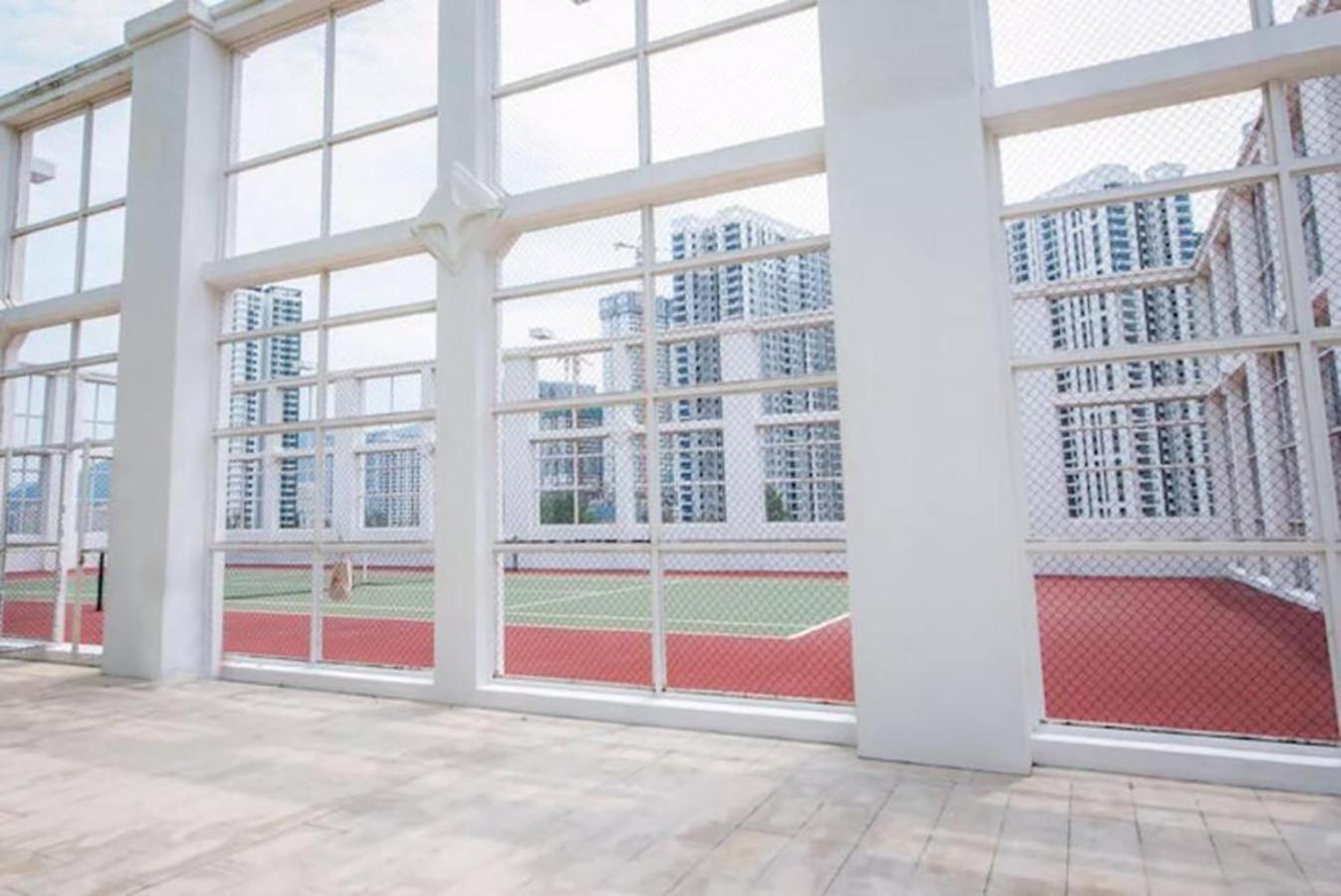 Tree Premier Suite Strait Quay Luxury Marina Suite Tanjung Tokong Экстерьер фото